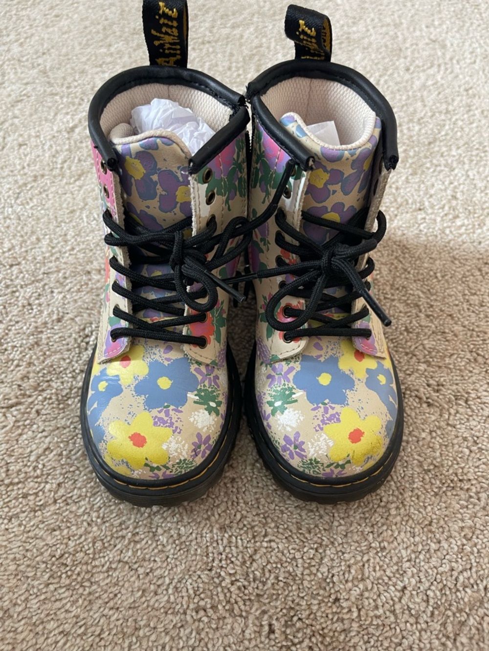 Dr. Martens 1460 Pascal boots
